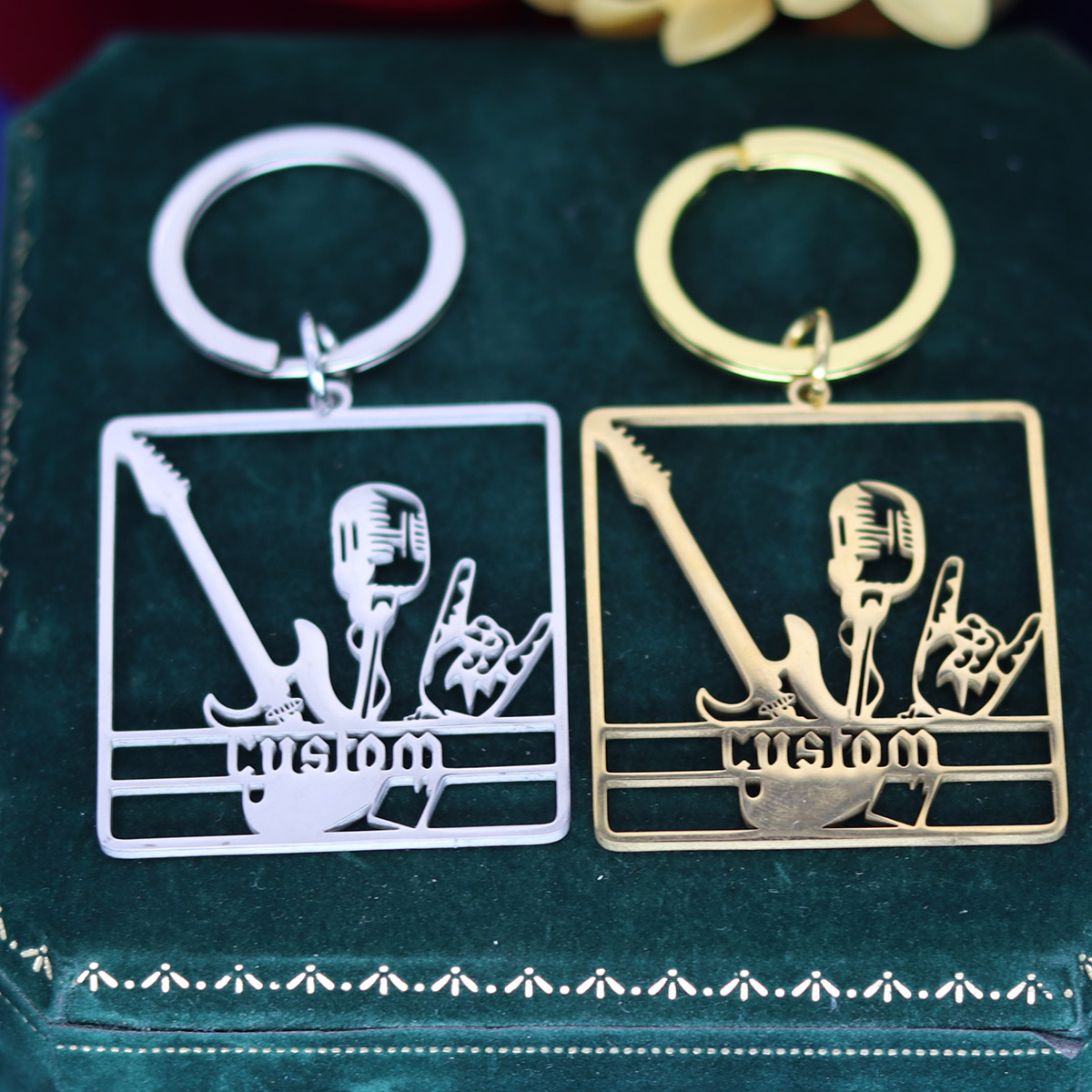 Vintage Fashion Names - Custom Name Guitar Keychain Personalized Stainless