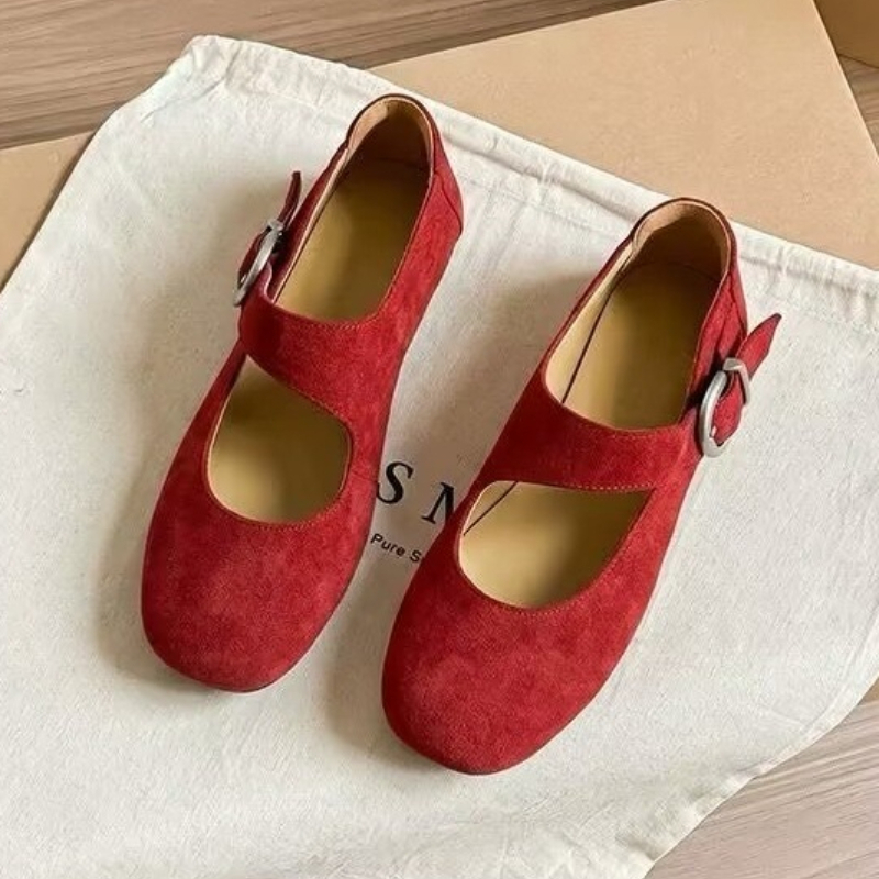 Vintage Style Mary Jane Shoes  - Vintage Women Fashion review and price