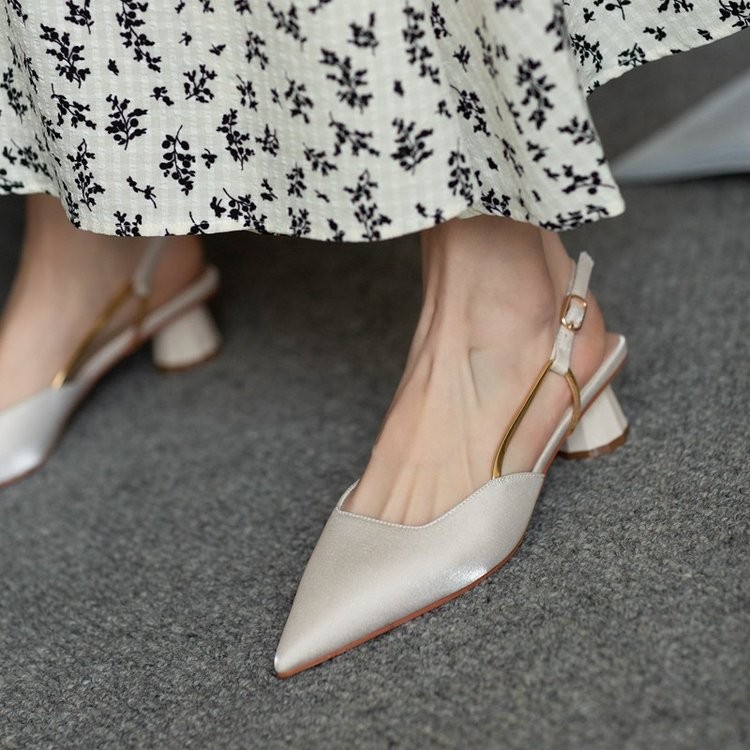 French Vintage Pointed-Toe San - Vintage Fashion Heels review and price