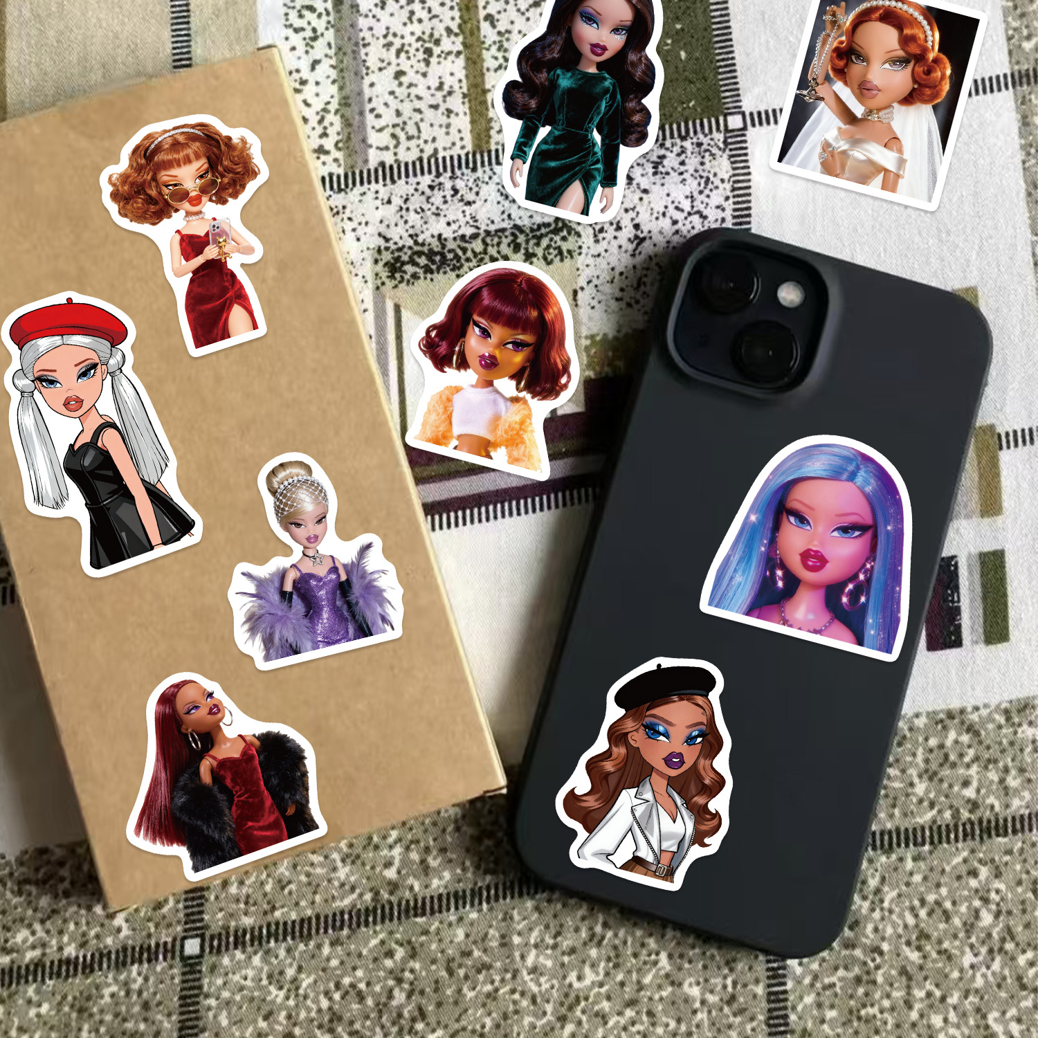 50Pcs Trendy Hot Girl Graffiti - Vintage Fashion Magazine review and price